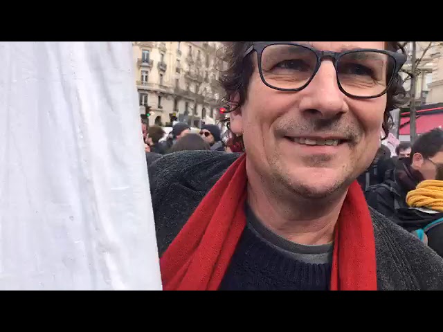 49.3 RETRAITES En direct de la manifestation parisienne
