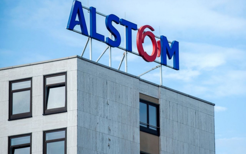 Vente d’Alstom Energie validée par Macron : un député évoque un «pacte de corruption»