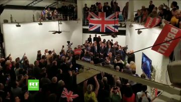 celebration-du-brexit-a-paris-de