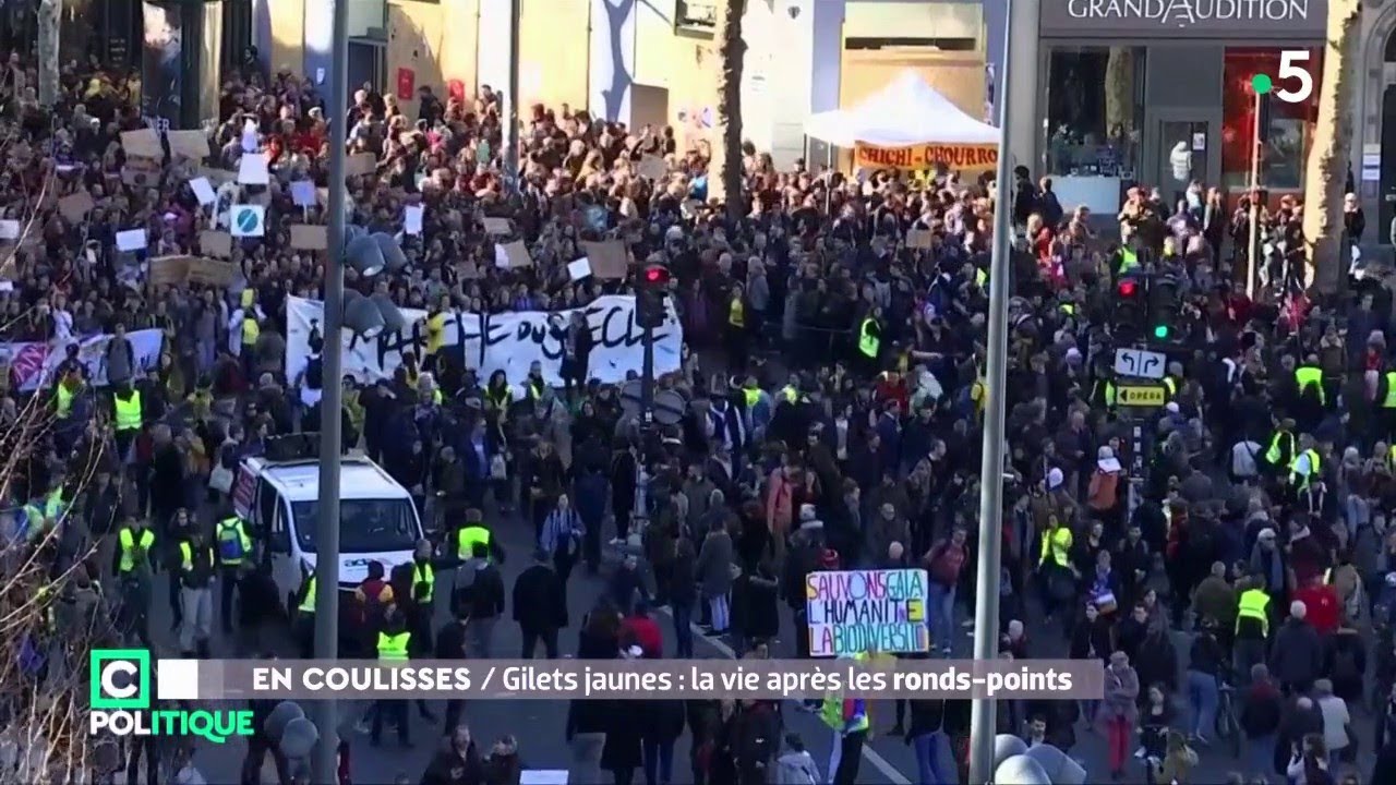 En coulisses – Gilets jaunes : la vie d’après – C Politique