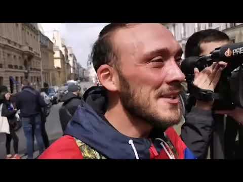 Éric et Jérôme Rodrigues parlent aux Médias après le Sénat annule le rendez-vous avec gilets jaunes