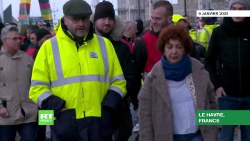 france-les-dockers-mettent-le-ha-1