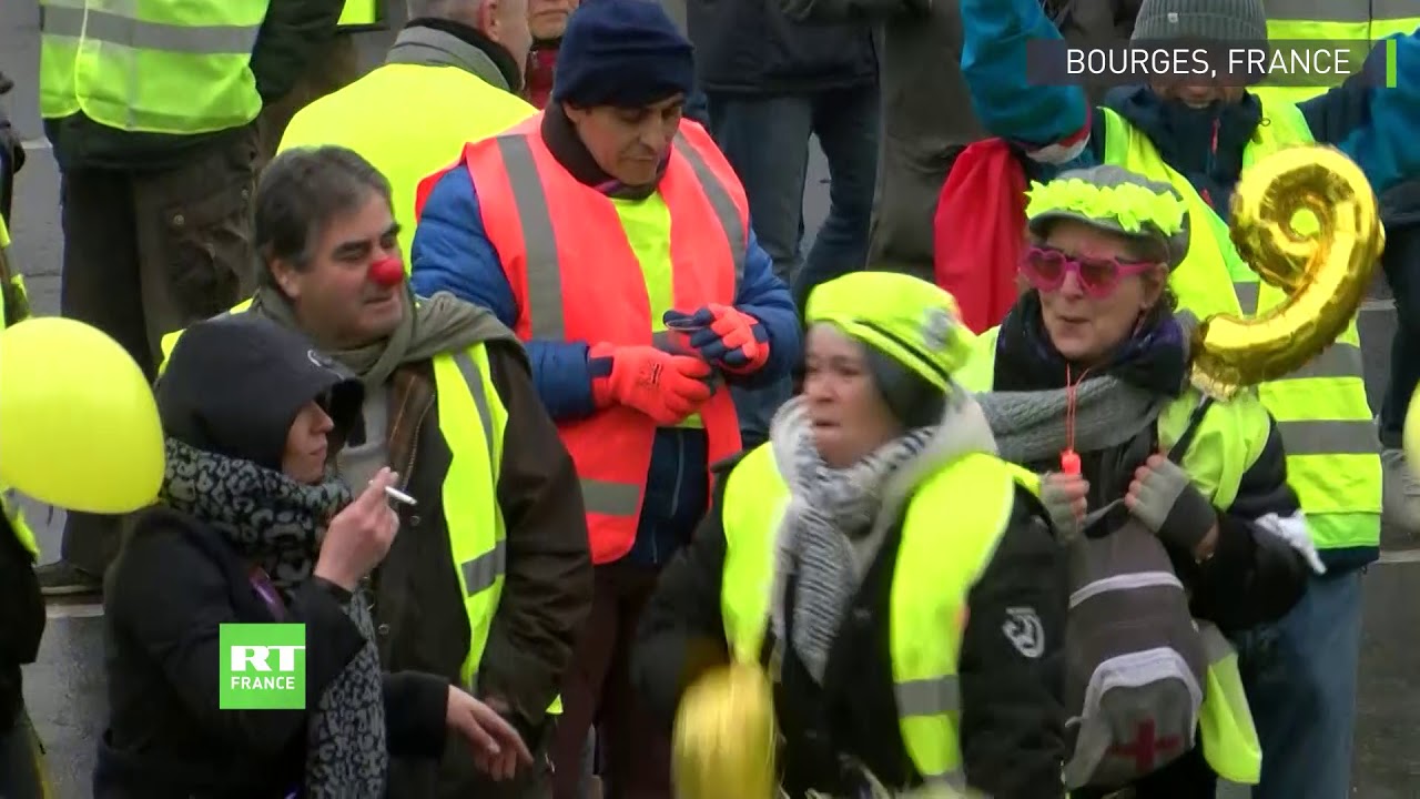 Ici, on danse : les Gilets jaunes rassemblés à Bourges pour l’acte 9