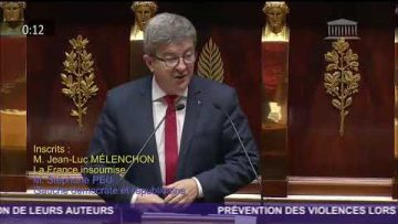 jean-luc-melenchon-dezingue-chri