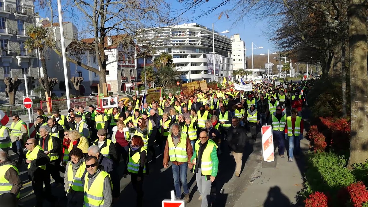 Les gilets jaunes manifestent à Bayonne le 5 janvier 2019