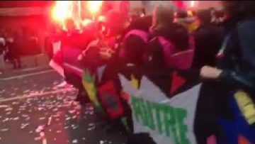 passage-en-tete-de-cortege-pour