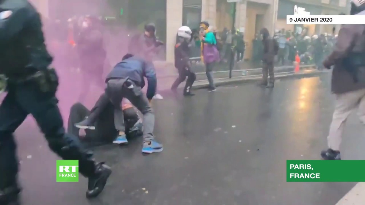 Réforme des retraites : violences pendant la manifestation à Paris