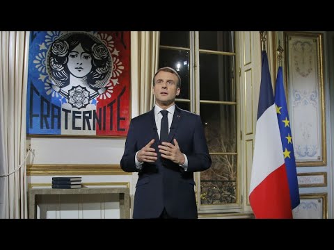 REPLAY – Emmanuel Macron adresse des voeux “de vérité, de dignité, et d’espoir”