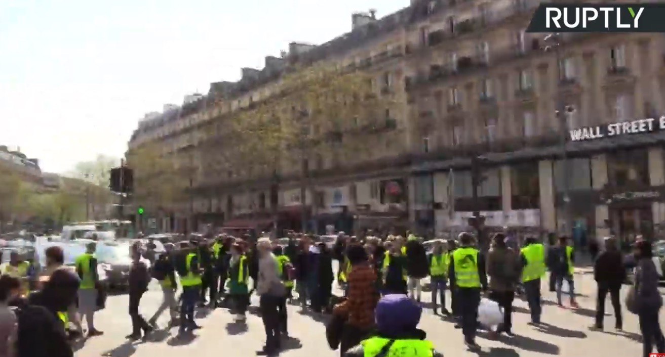 Acte 21 : les Gilets jaunes poursuivent leur mobilisation à Paris