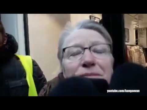 Une mamie gazée par les CRS aux abords des Champs-Élysées samedi 24/11