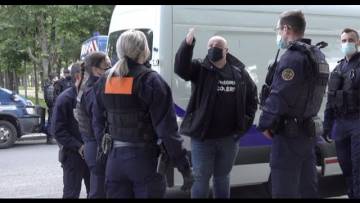 Les patrons de boites de nuit verbalisés devant l’Assemblée Nationale (10 mai 2021, Paris)