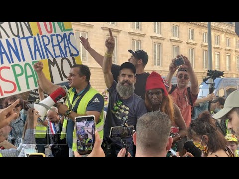 Manifestation contre le pass sanitaire devant l’Assemblée Nationale (21 juillet 2021, Paris)