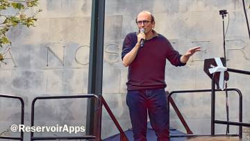«Vous êtes la fierté de la France » Maitre Di Vizio annonce qu’il entre en politique