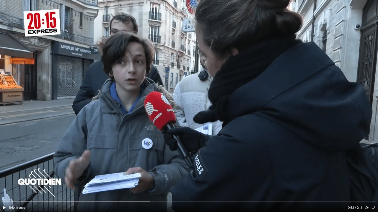 Retraites : ce jeune de 15 ans ridiculise Macron